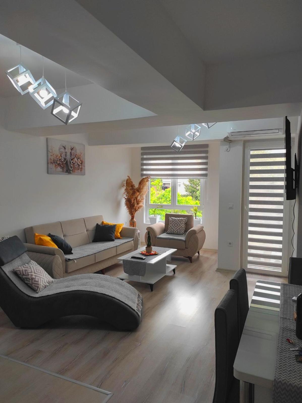 Maksim Apartments Üsküp Dış mekan fotoğraf
